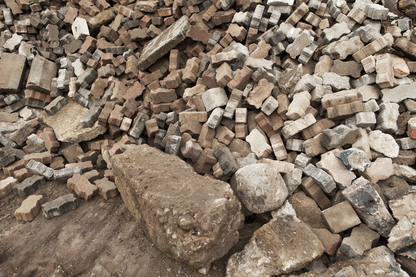 Bauschutt und Baumischabfall Bauschutt